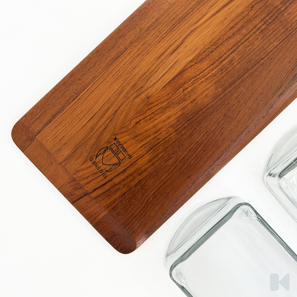 Digsmed | Teak Plateau and 4 Glass Serving Trays