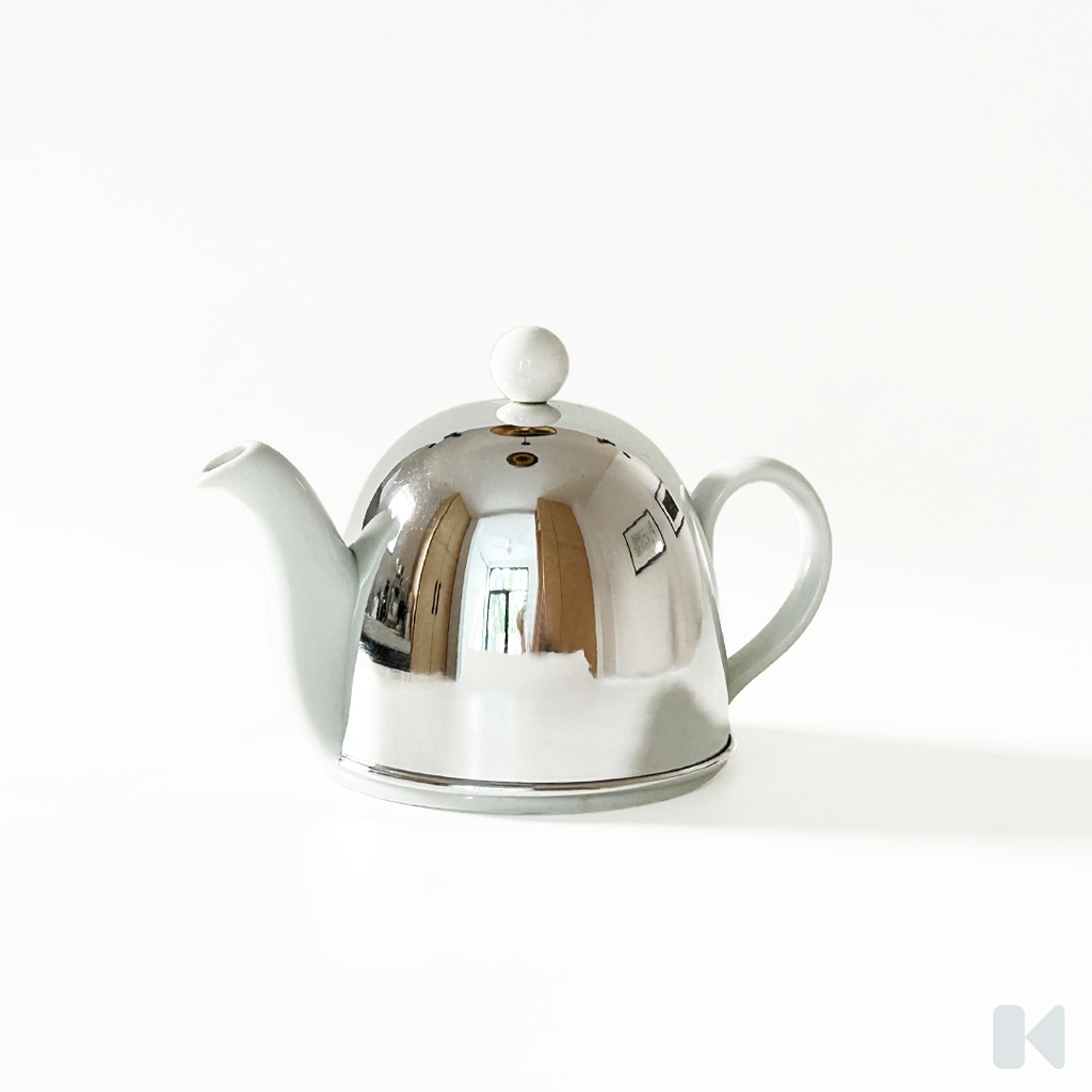 MCM | Porcelain Tea Pot & Insulated Cover