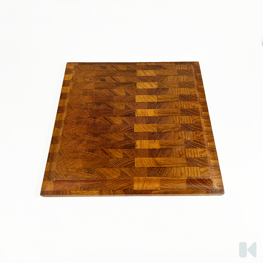 Digsmed | Teak Charcuterie and Hors D'Oeuvres Serving Tray